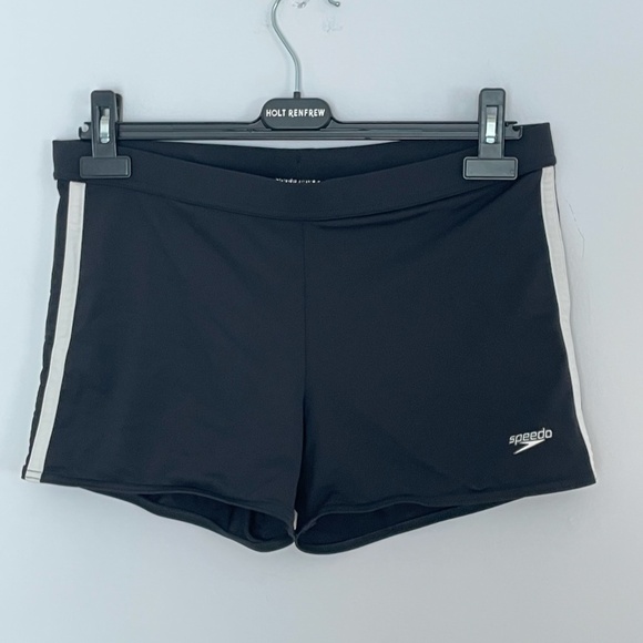 NWOT Speedo Elastic Black with White Stripes Swim Trunks Size XL - Picture 1 of 4